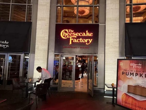 The Cheesecake Factory – Dubai