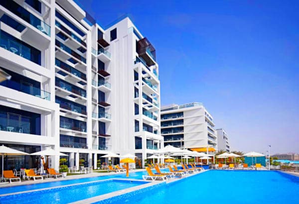 C Central Resort – The Palm